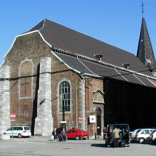 Eglise : place Kuborn à Seraing // 1998